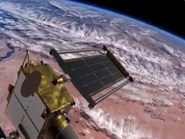 NASA launches spacecraft to kick an asteroid off course, Know What is Dart Mission