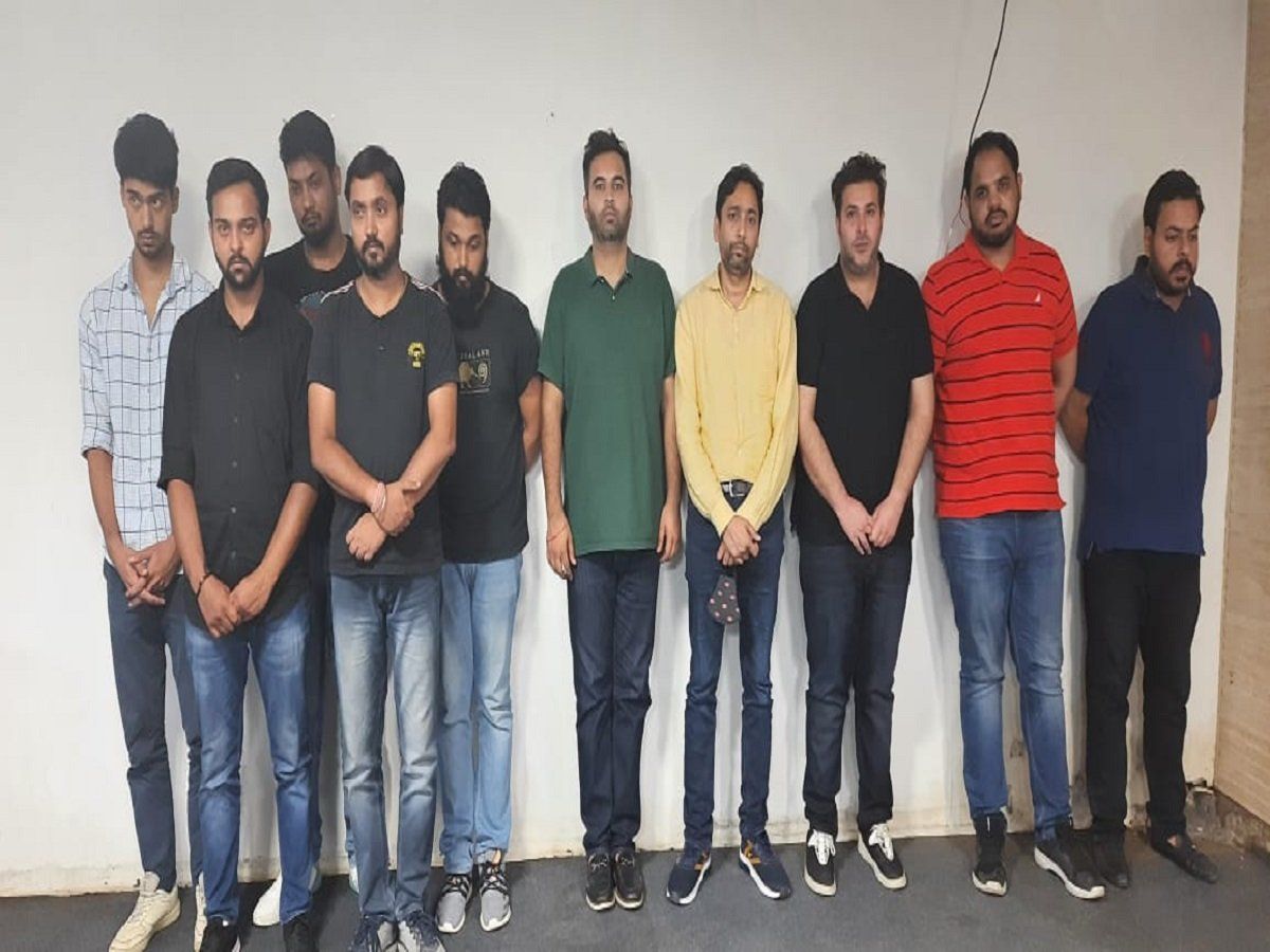 Fake International Call Center Busted In Noida Defrauded Foreign ...