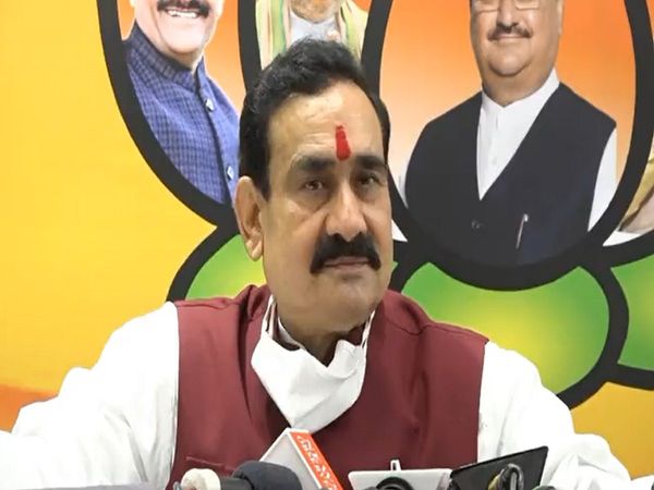 MP Home Minister’s warning to Sunny Leone, singers says remove Madhuban song, apologise in 3 days