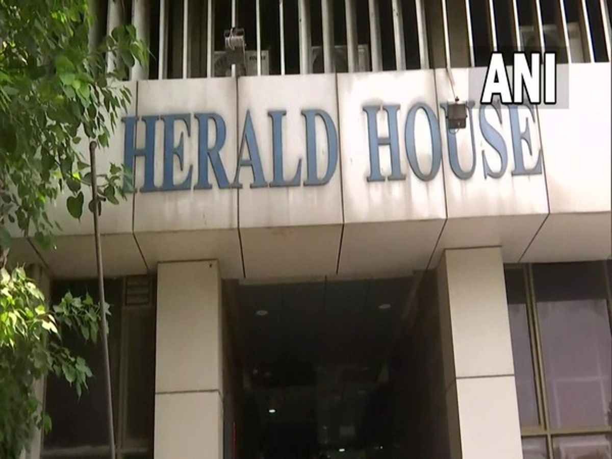नेशनल हेराल्ड मामले में ईडी का बड़ा एक्शन, आंध्र प्रदेश और तेलंगाना के तीन कांग्रेस नेताओं को किया तलब