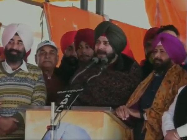 Farmers sat on Delhi borders for 1 year, got upset if PM had to wait for 15 minutes: Navjot Singh Sidhu