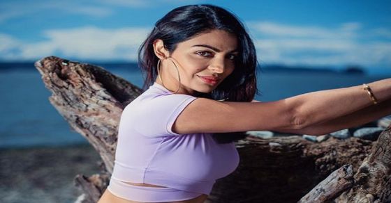 Punjabi actress Neeru Bajwa glamorous avatar make fans crazy see her ...