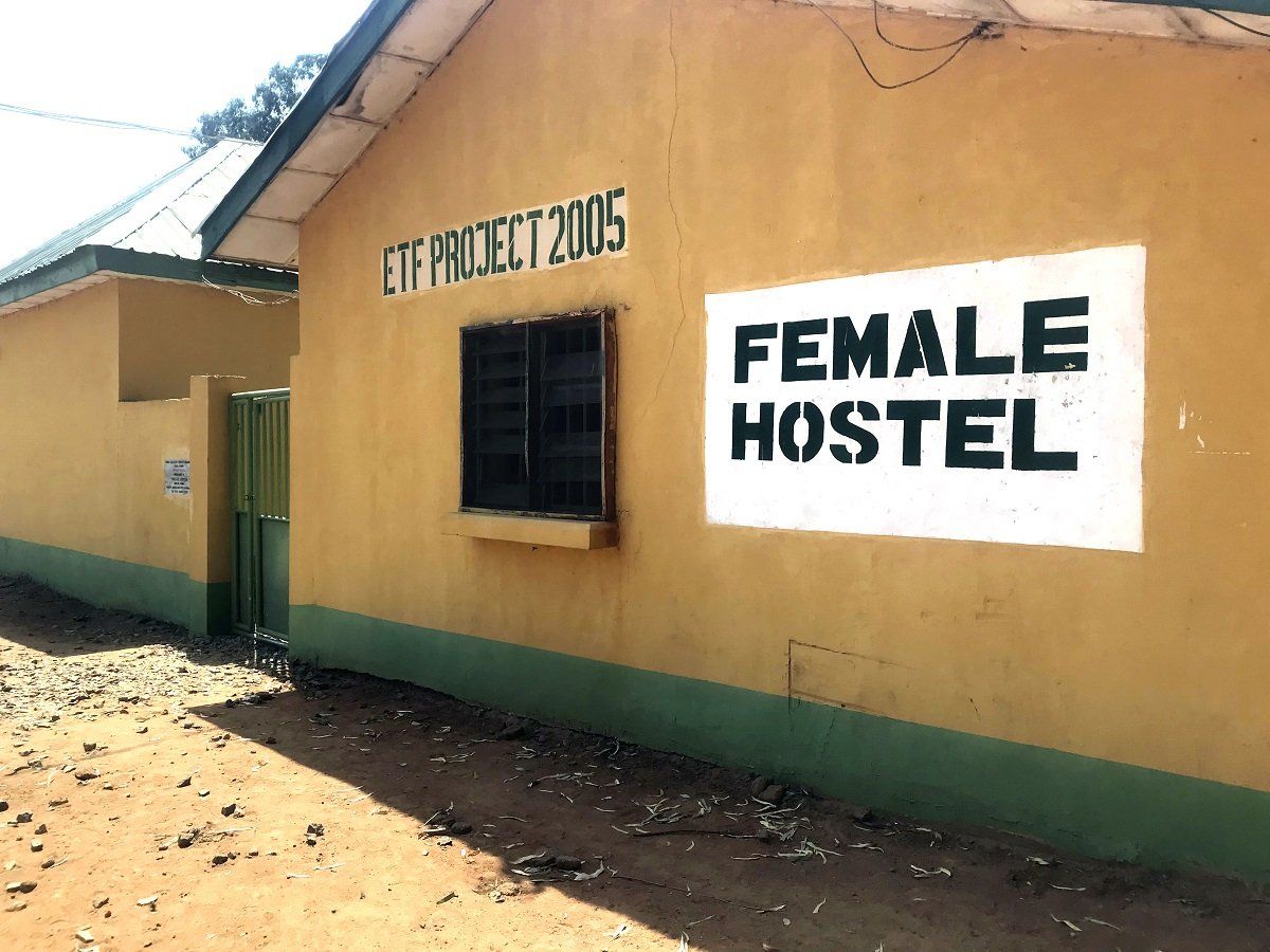 Nigeria: बंदूकधारियों ने स्कूल पर हमला कर 39 छात्रों का अपहरण किया