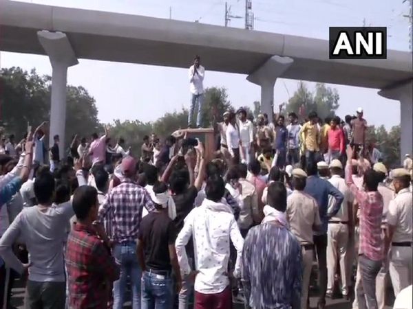 Locals in Ballabhgarh blocked National Highway 2, demanding justice for Nikita Tomar 