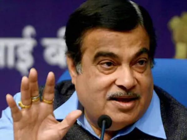 Nitin Gadkari reviews Delhi-Mumbai expressway in Sohna