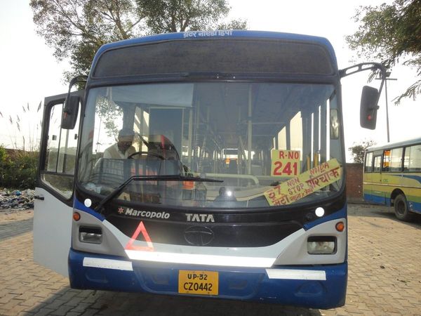 Noida CNG Bus News