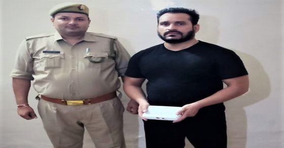 Noida Police Success Sex Racket Exposed In Noida Posh Area One Man