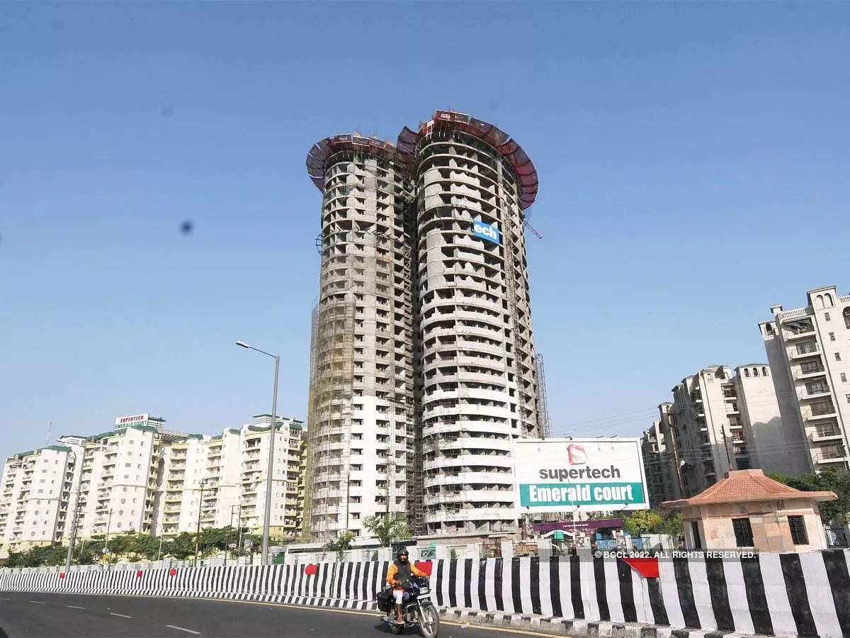 Noida: 22 मई तक गिरा दिए जाएंगे सुपरटेक ट्विन टावर, नोएडा प्राधिकरण ने सुप्रीम कोर्ट को दी जानकारी