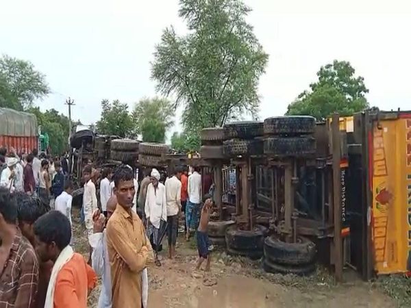 Gurugram road accident Truck hits three wheeler auto seven people death