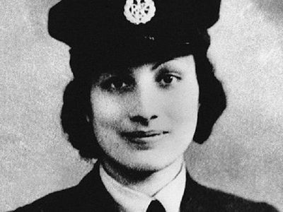 Noor Inayat Khan, a descendant of Tipu Sultan to give Blue Plaque Award in London, first woman of Indian origin Noor Inayat Khan, a descendant of Tipu Sultan to give Blue Plaque Award in London, first woman of Indian origin