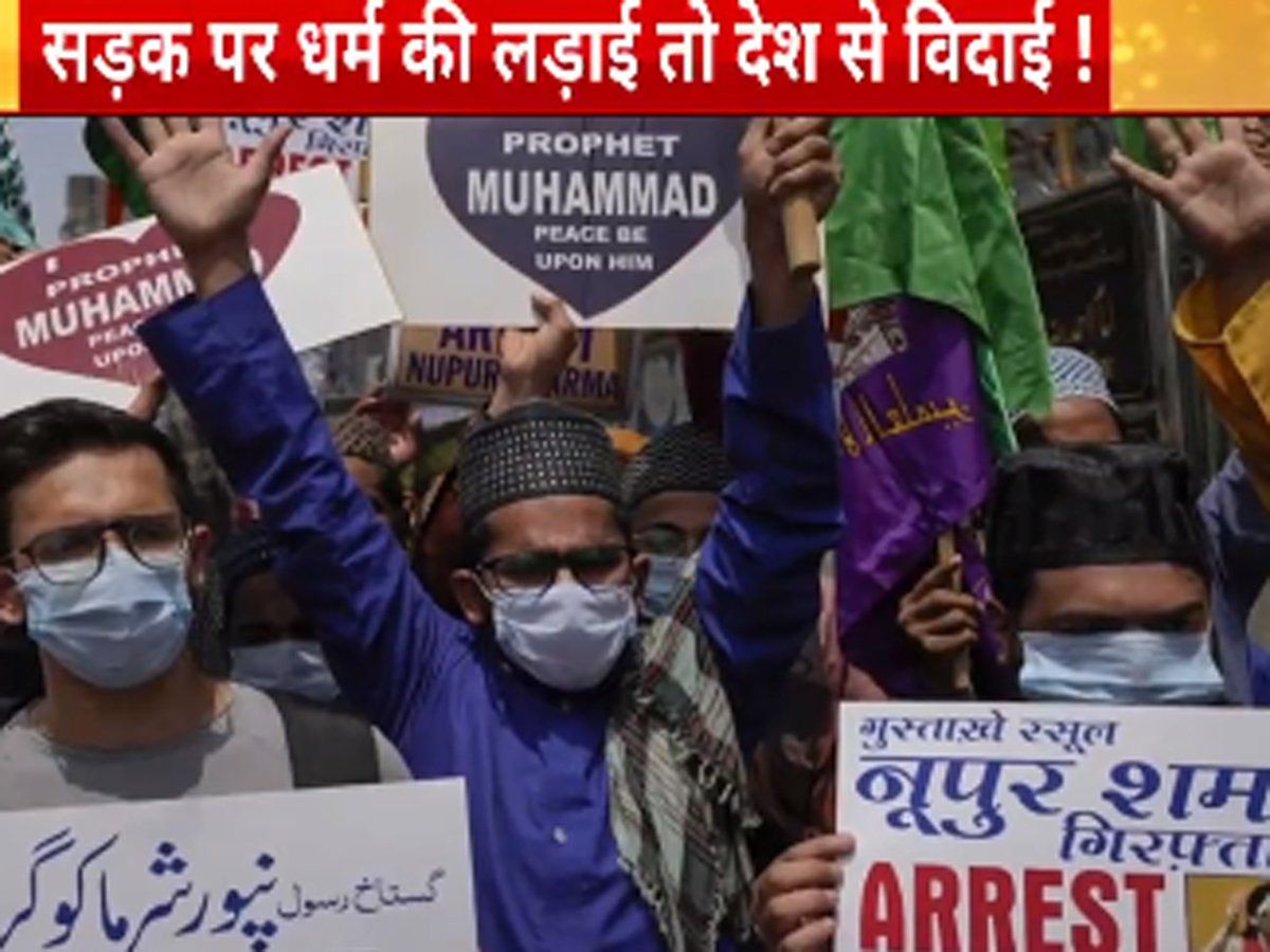 Kuwait : नुपूर शर्मा के खिलाफ किया था प्रदर्शन, कुवैत से निकाले जा रहे प्रवासी, दोबारा नहीं होगी वापसी