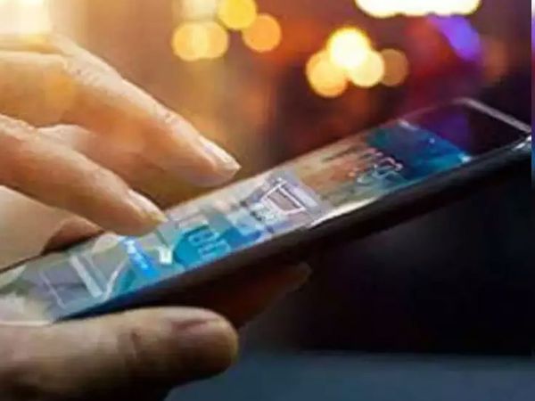 Madhya Pradesh Men run porn OTT service with help of Pakistan man six arrested in connection with this