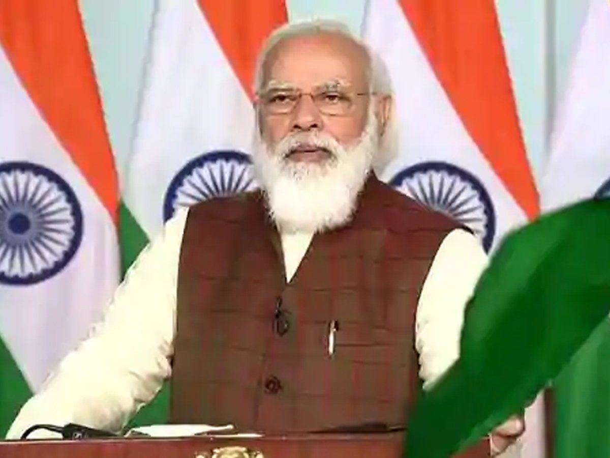 ईस्टर्न फ़्रेट कॉरिडोर के रूप में पीएम मोदी की यूपी को बड़ी सौगात, बिना देरी दौड़ेंगी मालगाड़ियां