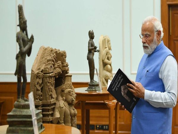 PM Narendra Modi inspects 29 antiquities repatriated to India by Australia