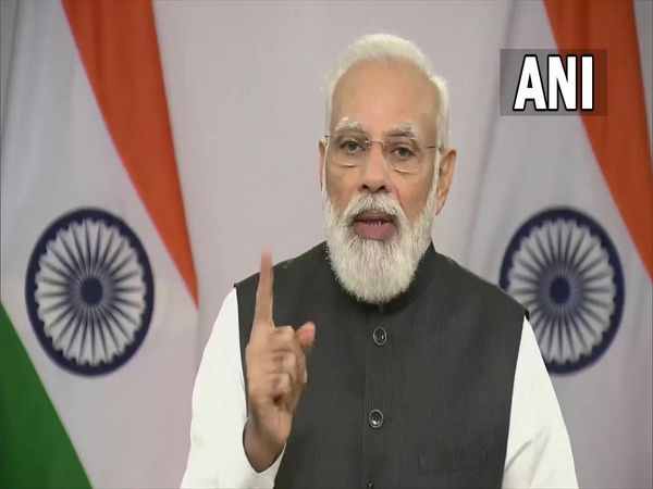 '100 करोड़ वैक्सीन डोज़ पूरी होना, भारत की सफलता है'- PM Modi