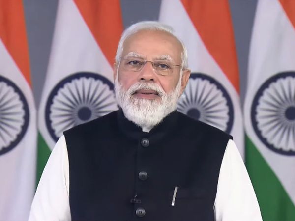 PM Modi said in World Economic Forum, India's vision is 'One Earth, One Health', vaccine given to many countries