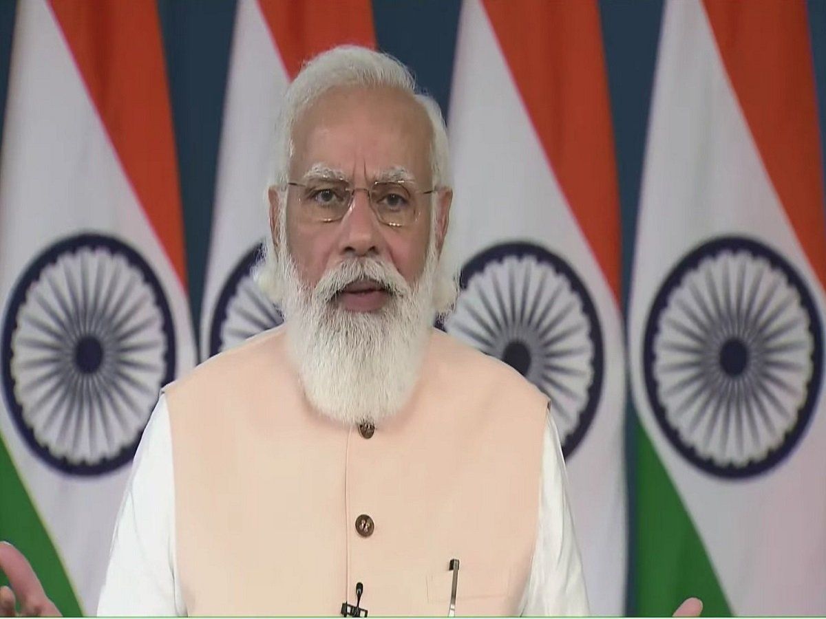 जब PM Modi ने डॉक्टरों से पूछा- वैक्सीन लगने से पॉलिटिकल पार्टी को भी रिएक्शन होता है क्या?