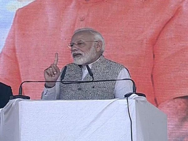 PM Modi in Varansi