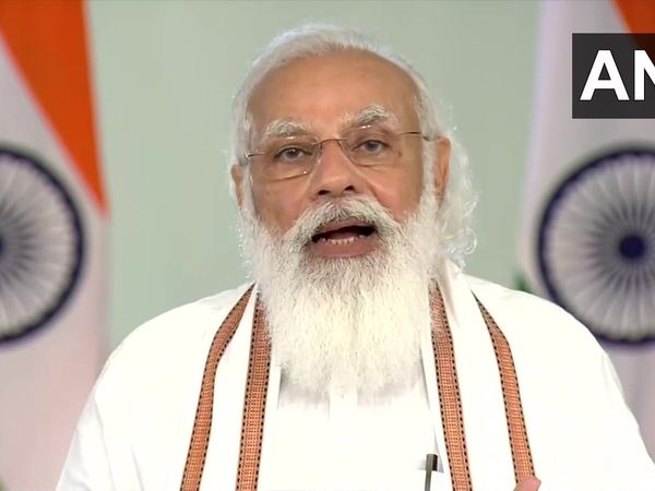 PM Narendra Modi targets opposition for dynastic politics