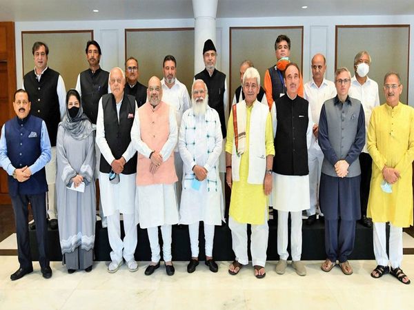 PM's meeting with the leaders of Jammu and Kashmir, Omar Abdullah, Mehbooba Mufti also included, all eyes on result