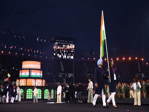 PV-Sindhu-Manpreet-Singh