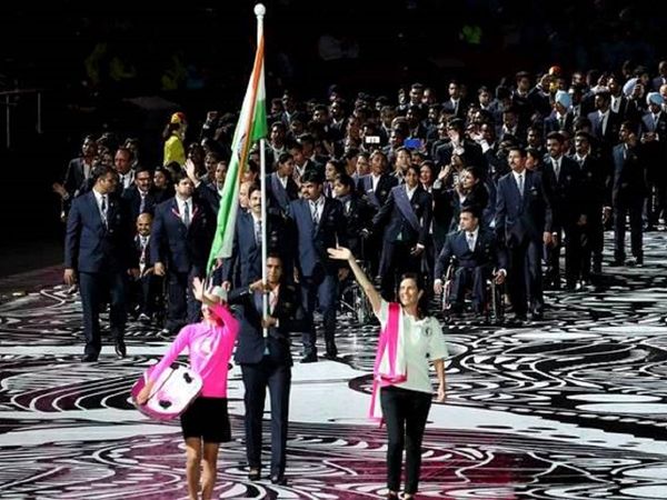 PV Sindhu Indian flag bearer during CWG Gold Coast