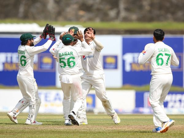 Pakistan-Cricket-Team-vs-Sri-Lanka