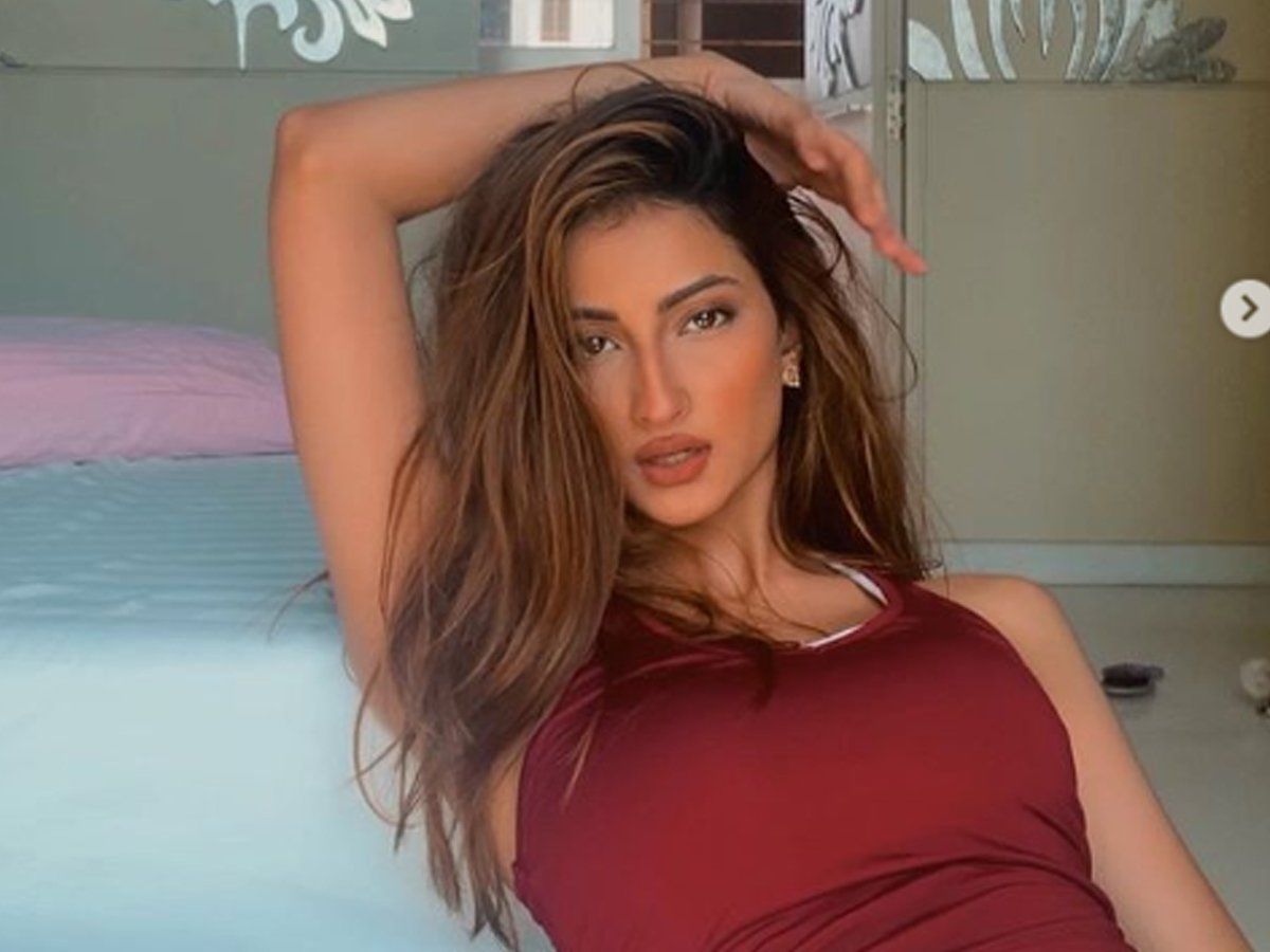 Palak Tiwari Photoshoot: हॉटनेस में मां श्वेता तिवारी को टक्कर देती हैं पलक, देखें उनकी ताजा तस्वीरें