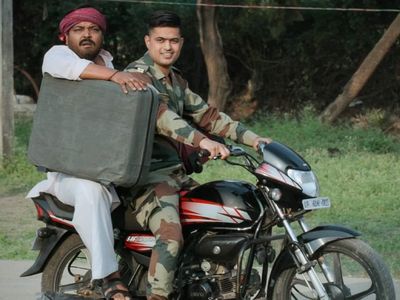 Panchayat 2 actor Shiv Swaroop Panchayat 2 actor Shiv Swaroop