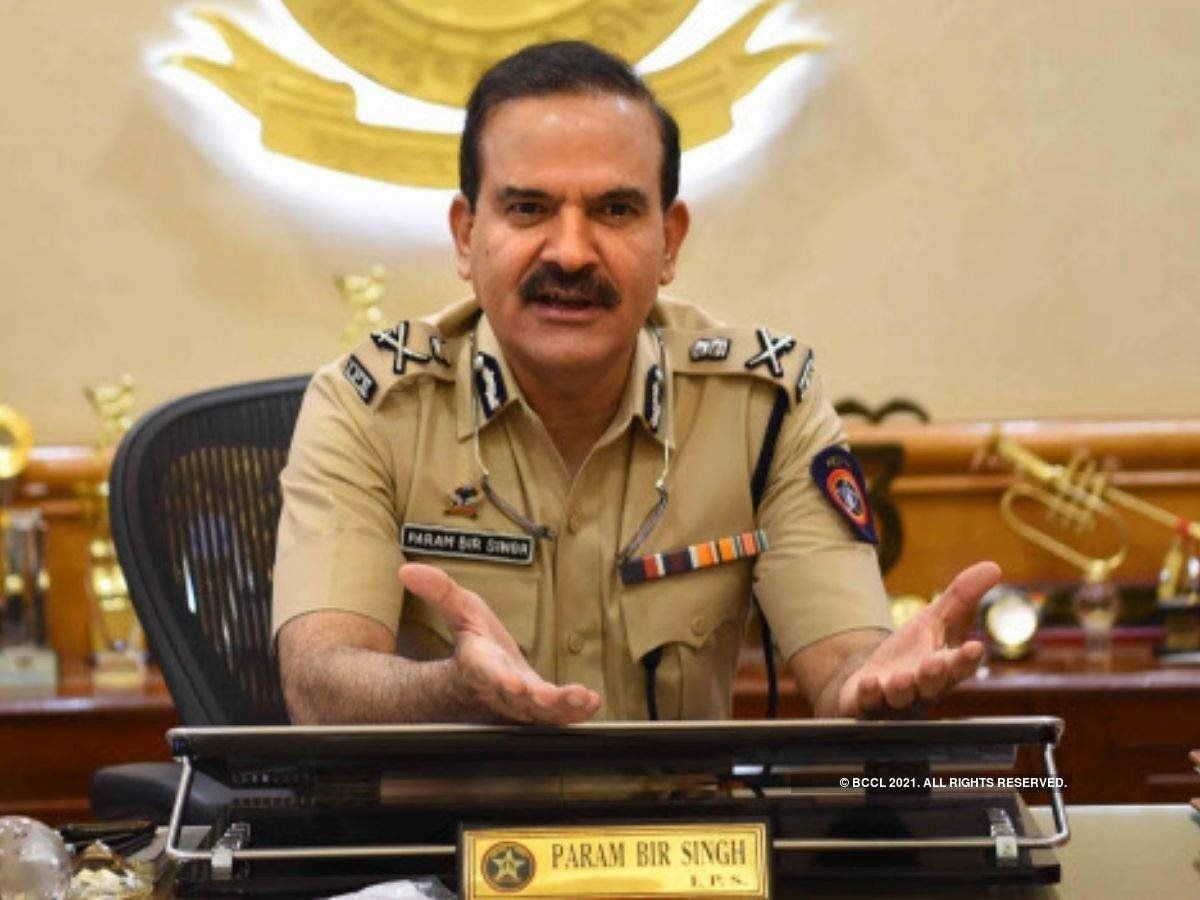 Mumbai Police के पूर्व कमिश्नर परमबीर सिंह की मुश्किलें बढ़ीं, ठाणे कोर्ट ने जारी किया गैर जमानती वारंट
