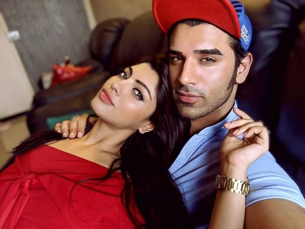 Paras Chabra, Akansha Puri