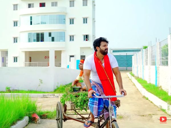 Pawan Singh Bhojpuri Song