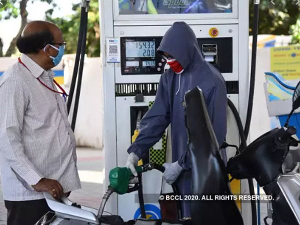 Petrol, diesel sales down 17% in May 2021, petrol at 1-year low
