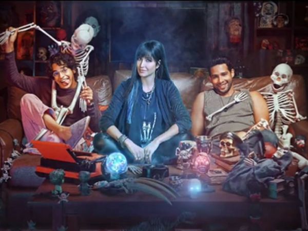 Phone Bhoot Release Date