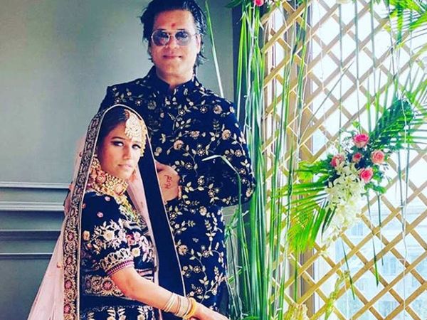 Poonam Pandey, Sam Bombay