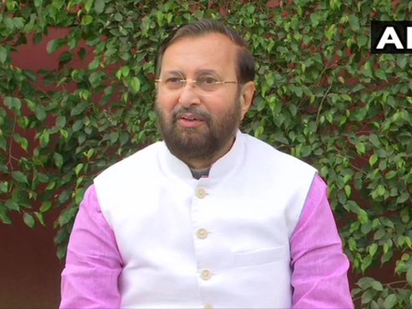 Prakash Javadekar on train, airline passenger service