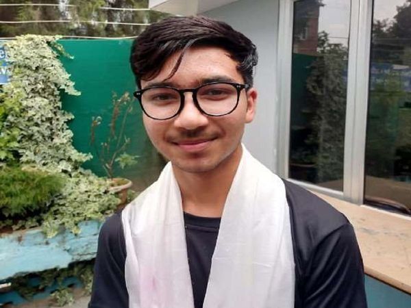 Himachal Board 12th Topper