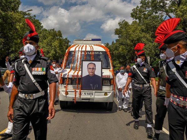 pranab mujherjee last rites