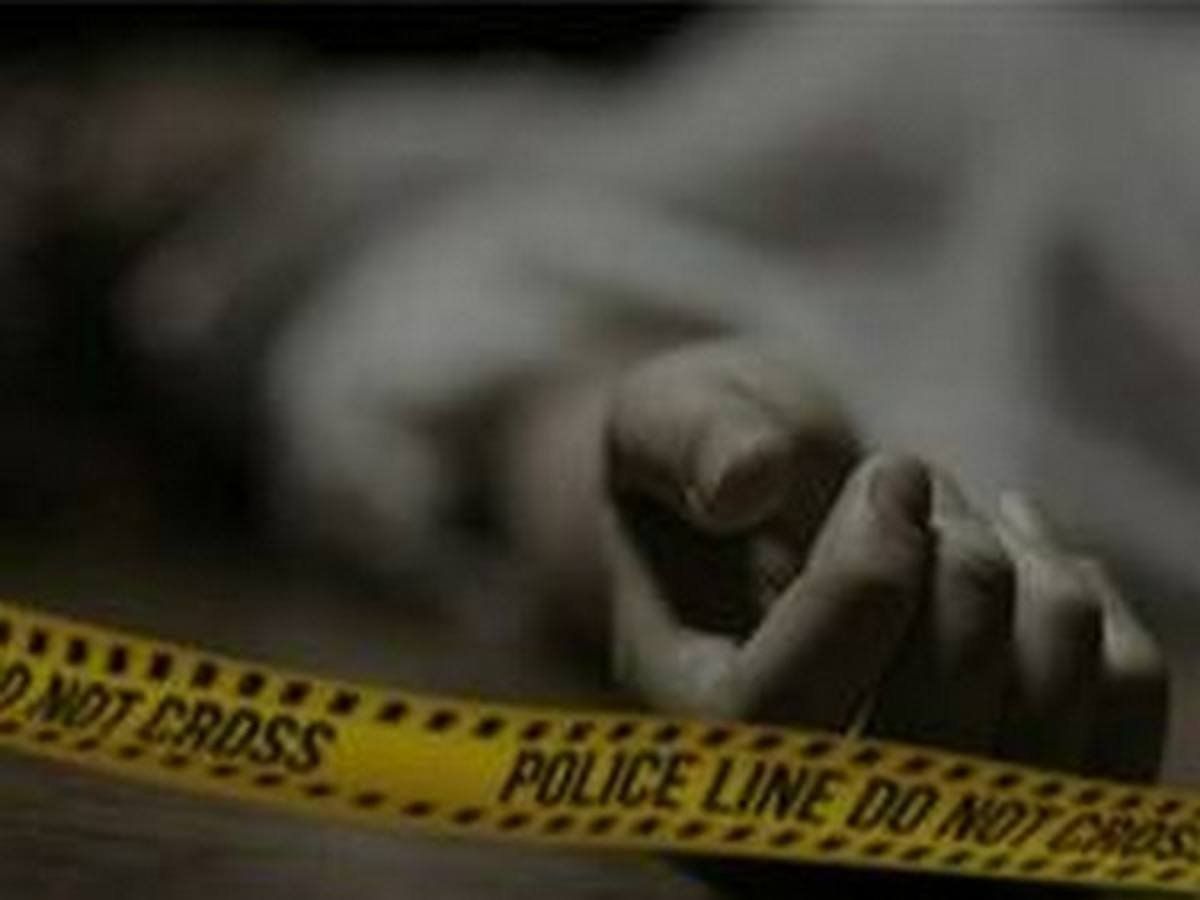 Ayodhya Crime News: अयोध्या में प्रेग्नेंट टीचर की चाकू मारकर हत्या, अखिलेश यादव ने यूपी में सुरक्षा व्यवस्था पर उठाए सवाल