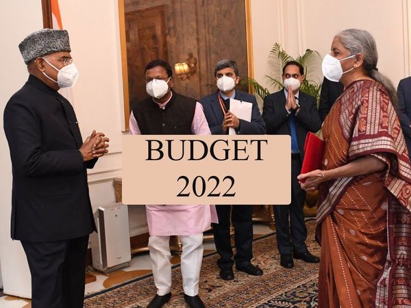 President Ramnath Kovind and Nirmala Sitharaman 