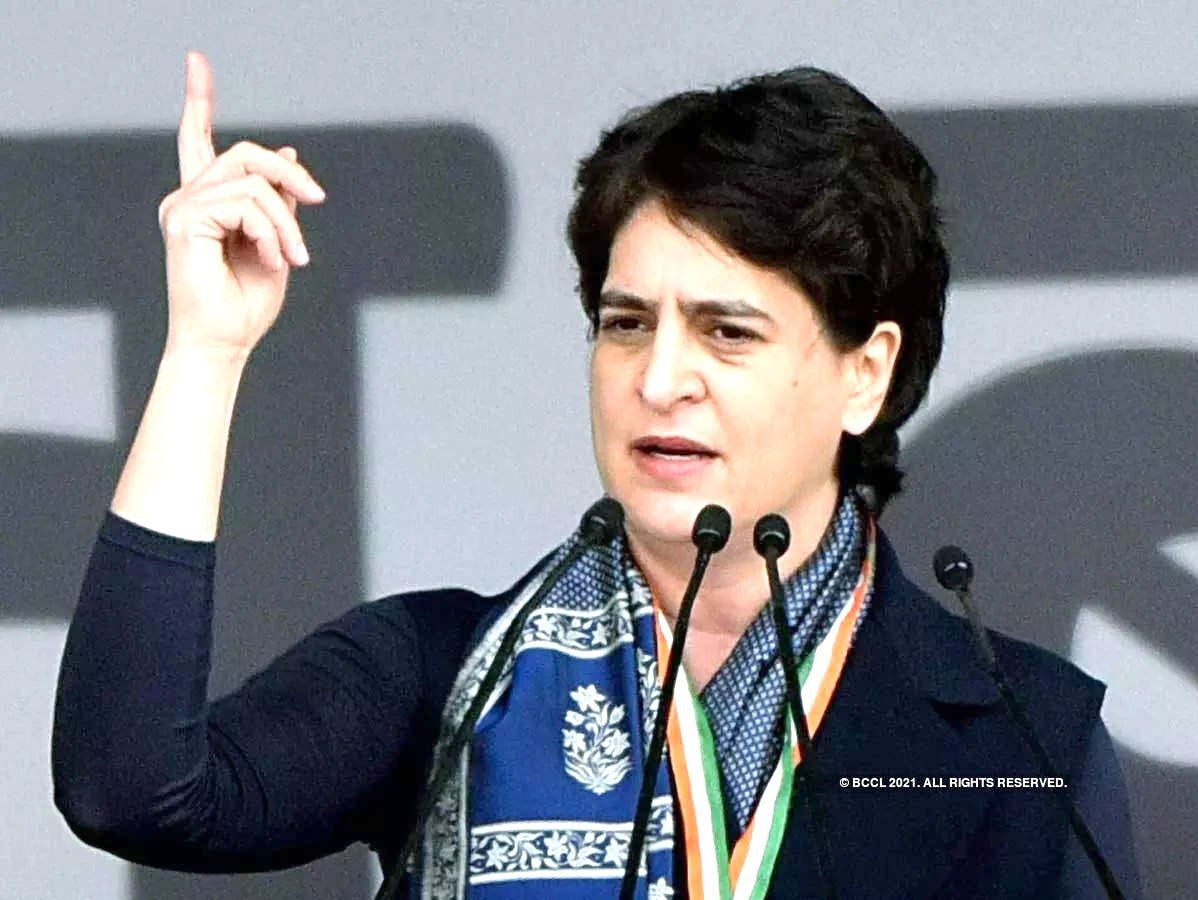 Priyanka Gandhi Isolate:'कोरोना' के संदेह के चलते प्रियंका गांधी वाड्रा ने खुद को किया 'आइसोलेट'