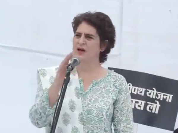 Priyanka Gandhi's appeal to youths, recognize the 'fake nationalists', India is with you