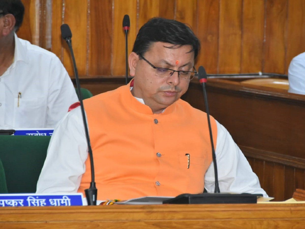 उत्तराखंड में मंत्रियों को हुआ विभागों का बंटवारा, CM धामी ने गृह और राजस्व विभाग अपने पास रखा, जानें किसे क्या मिला