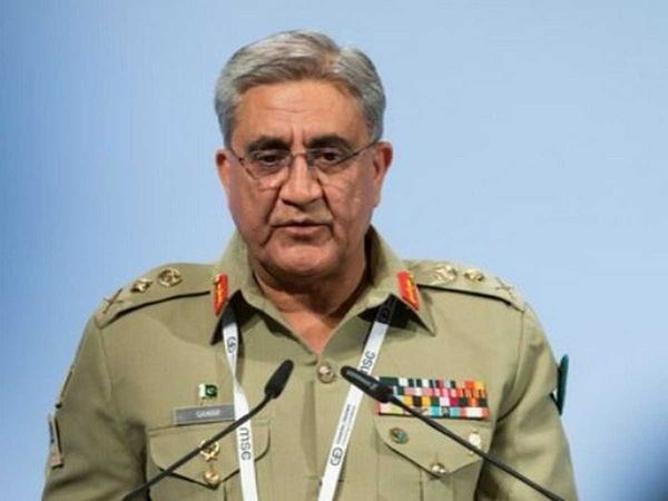 Pakistan Army Chief seeks help from US to get loan from IMF