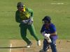 Quinton de Kock stumped Rishabh Pant