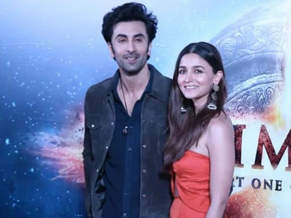 Ranbir Kapoor reveals Why he is the dream partner for Alia bhatt Know Here in Brahmastra launch event- 