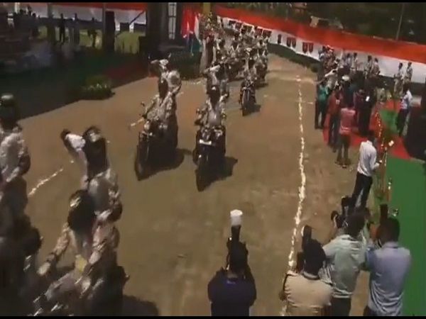 RPF bike tricolor journey from 75 cities reached Delhi Railway Minister flagged in