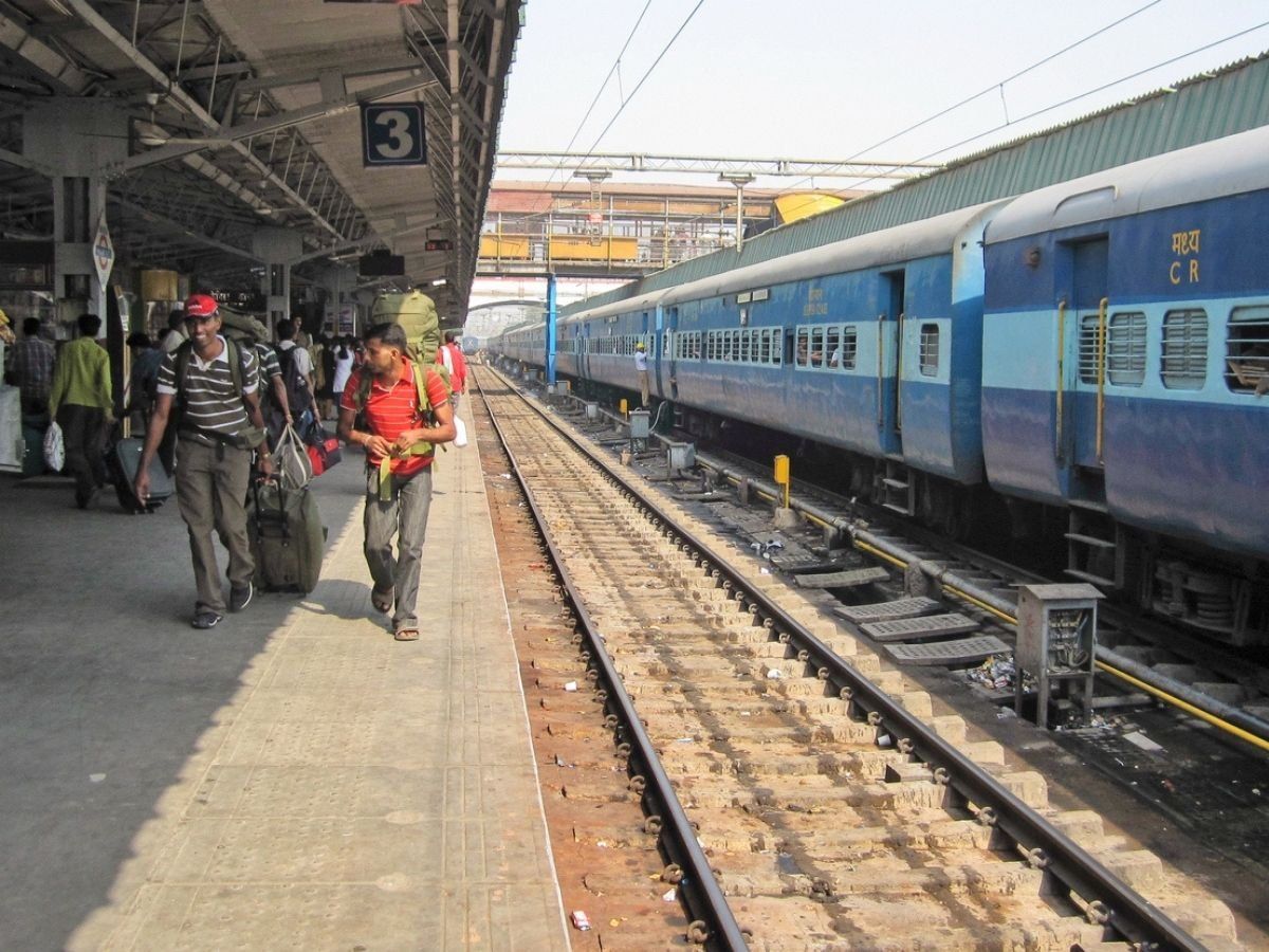 Railway Group D Admit Card 2021: मोडिफिकेशन लिंक डिएक्टिवेट, जानें कब आ रहे हैं एडमिट कार्ड व ट्रैवेलिंग पास