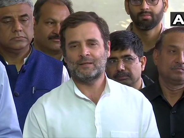 Rahul Gandhi attacks on Jyotiraditya Scindia