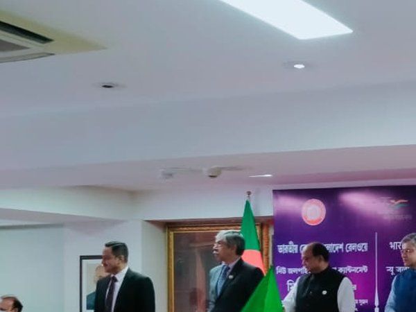  Mitali Express, Third India-Bangladesh passenger train, India and Bangladesh,मिताली एक्सप्रेस, भारत और बांग्लादेश